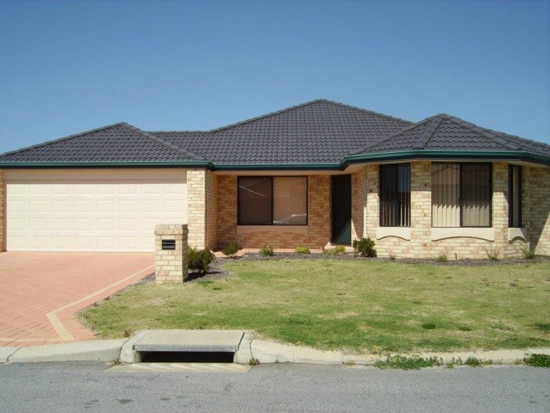2 Felpham  Ct, Success WA 6164