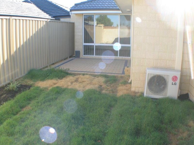 40 Jedburgh Loop Loop, Sinagra WA 6065