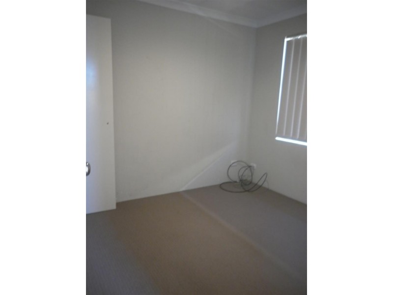 19 Peebles  Crss, Sinagra WA 6065