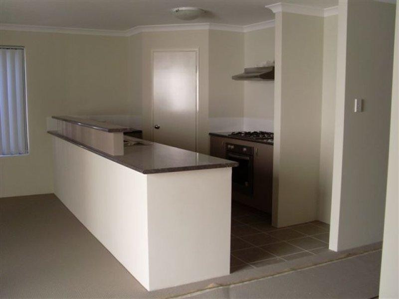 2 Kelso  Cl, Sinagra WA 6065