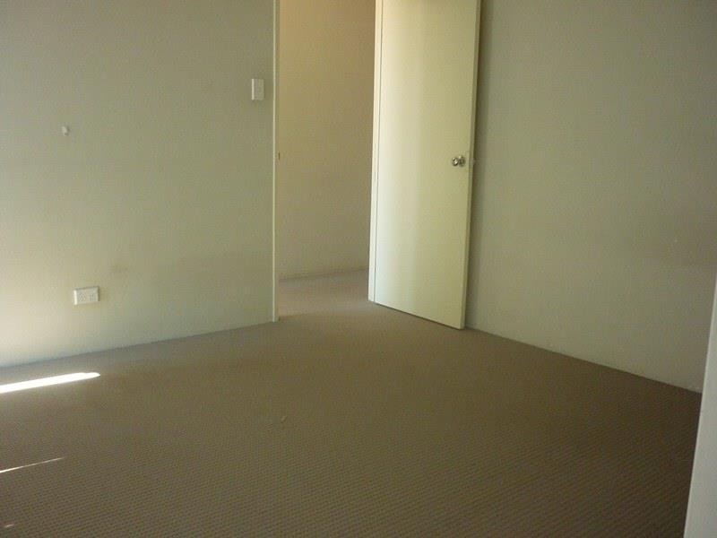 2 Kelso  Cl, Sinagra WA 6065