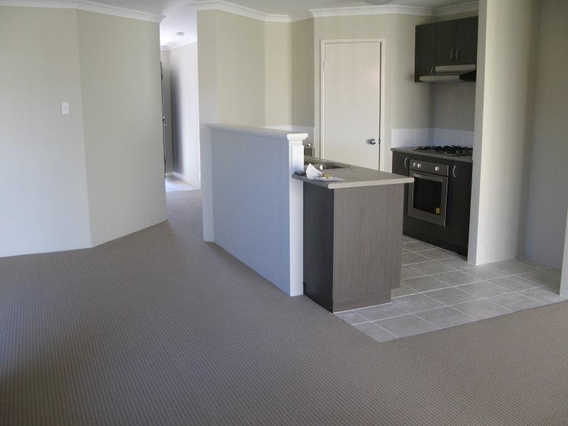 35 Jedburgh Loop, Sinagra WA 6065