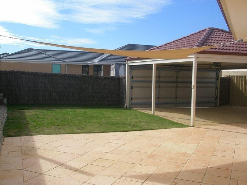 104 Camborne Pkwy, Butler WA 6036