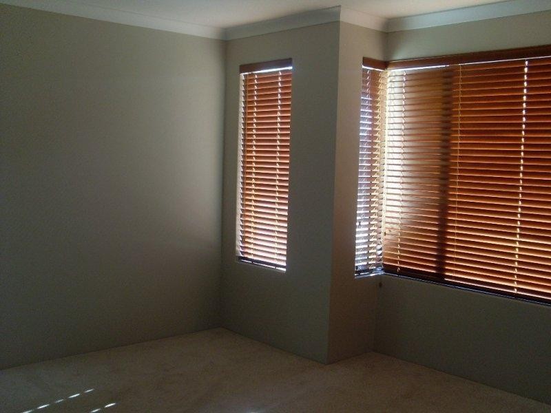 35 Messina  Dr, Sinagra WA 6065