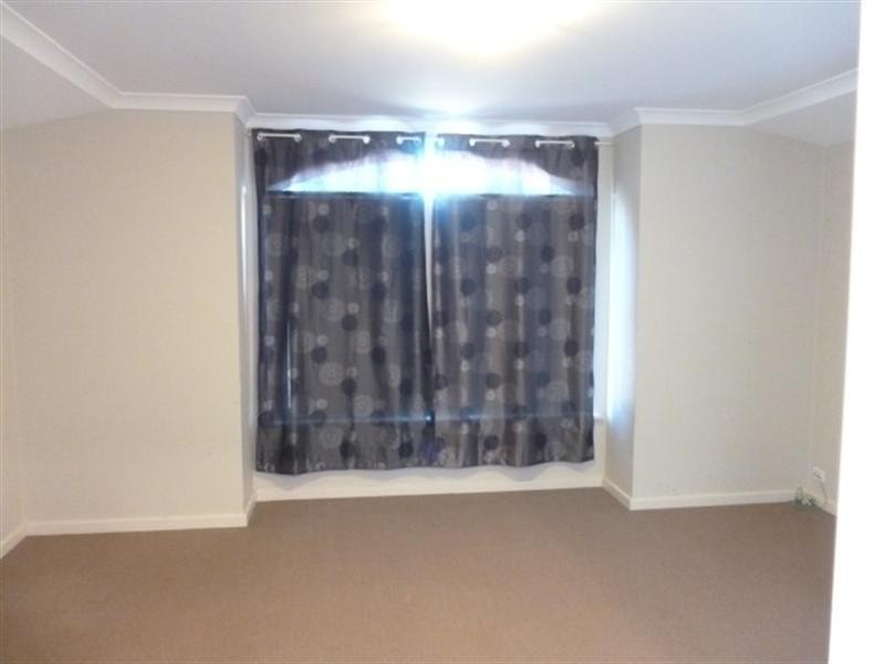 69 Gateway  Bvd, Canning Vale WA 6155