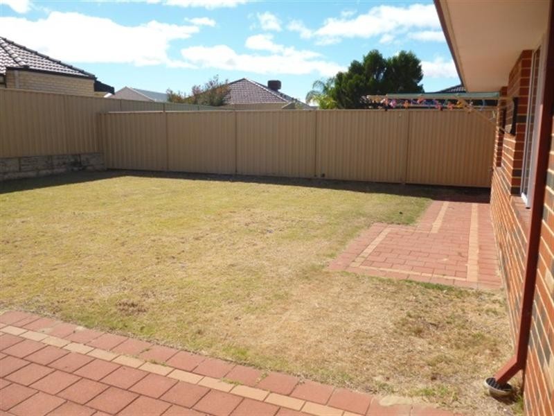 69 Gateway  Bvd, Canning Vale WA 6155