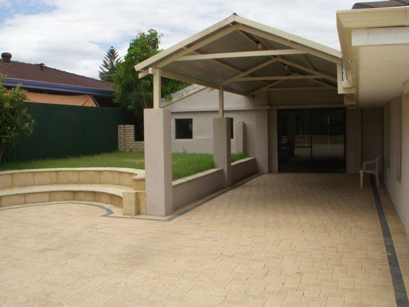 47 Dotterel Way, Yangebup WA 6164