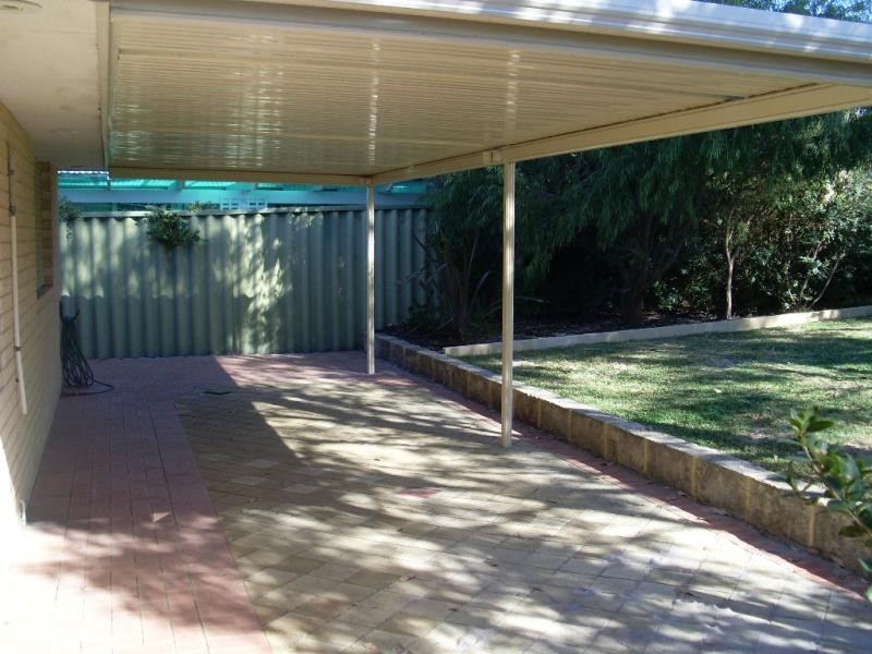 17 Stuart Ct, Bateman WA 6150