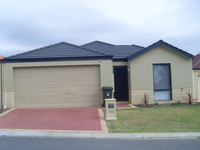 25 Jedburgh  Loop, Sinagra WA 6065