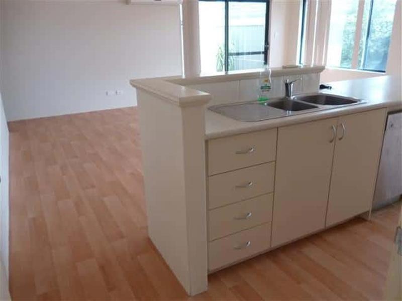 9 Taunton  Mews, Leda WA 6170