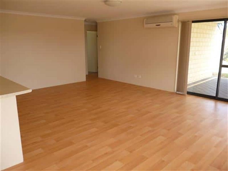 9 Taunton  Mews, Leda WA 6170