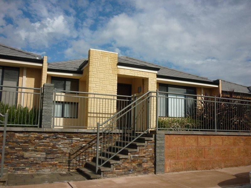 32 Musselbrook  Trl, Ellenbrook WA 6069