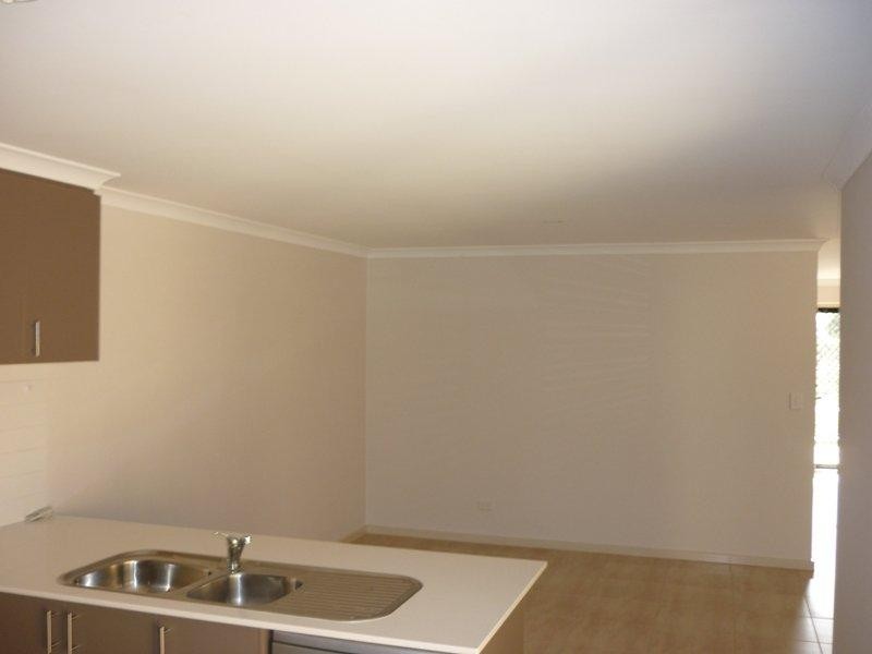 32 Musselbrook  Trl, Ellenbrook WA 6069