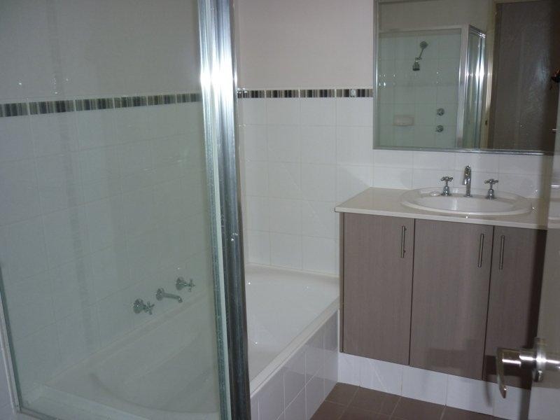 32 Musselbrook  Trl, Ellenbrook WA 6069