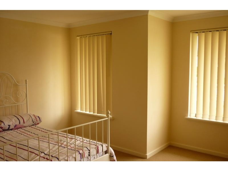 86 Fraser Road North Rd, Canning Vale WA 6155