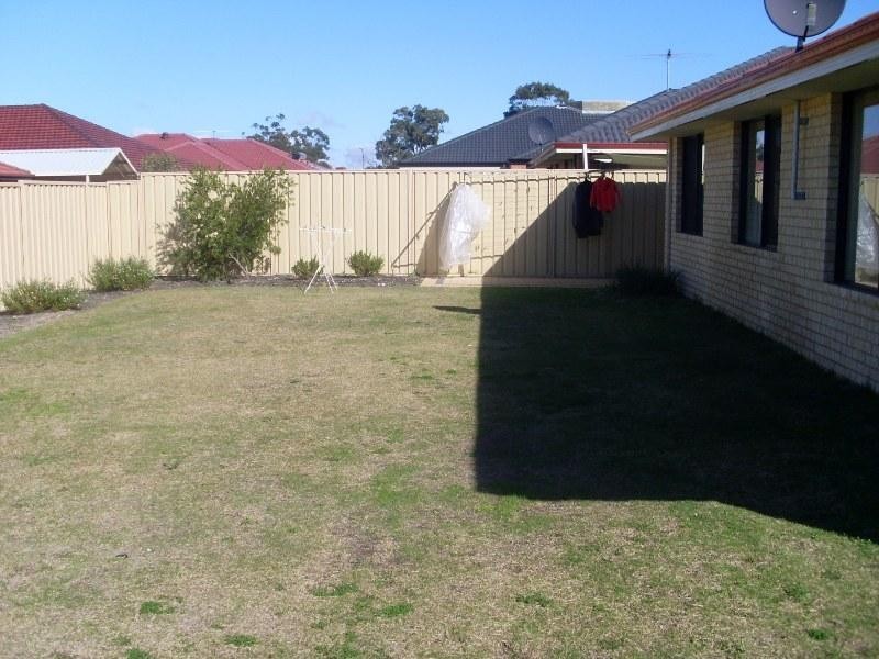 86 Fraser Road North Rd, Canning Vale WA 6155