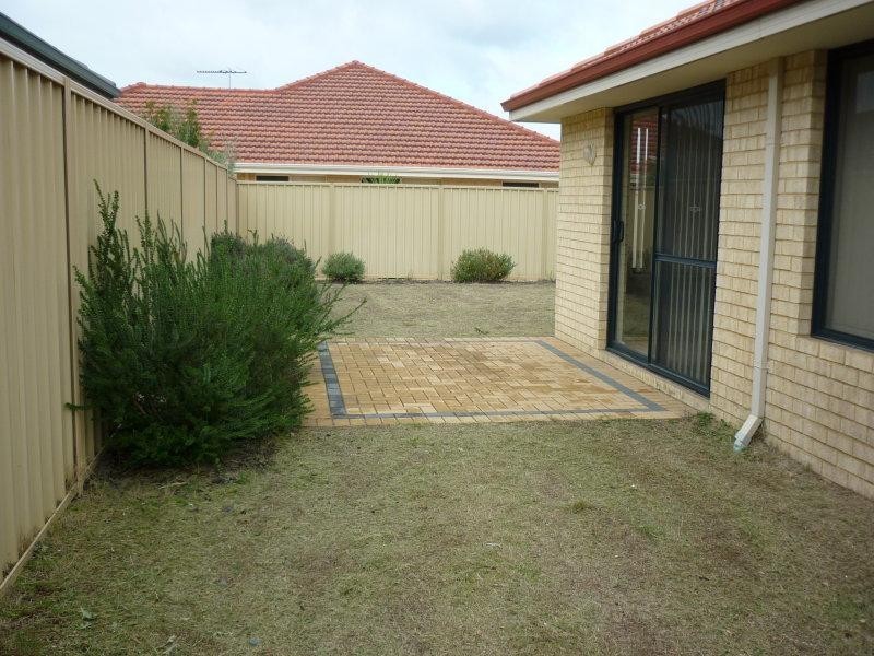 86 Fraser Road North Rd, Canning Vale WA 6155