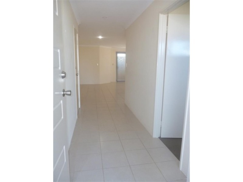 24 Illyarrie  Ave, Falcon WA 6210