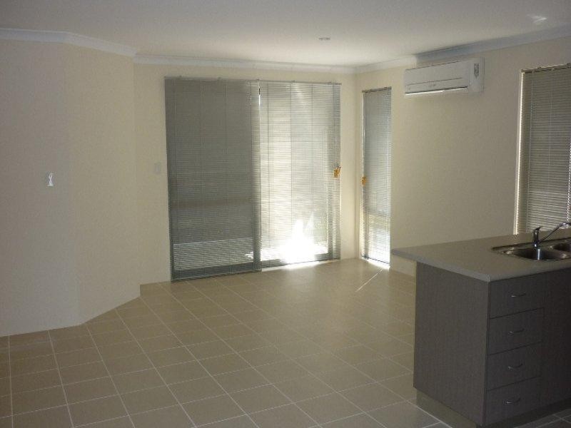 24 Illyarrie  Ave, Falcon WA 6210