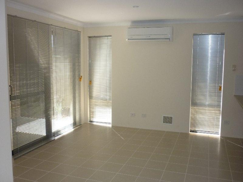 24 Illyarrie  Ave, Falcon WA 6210