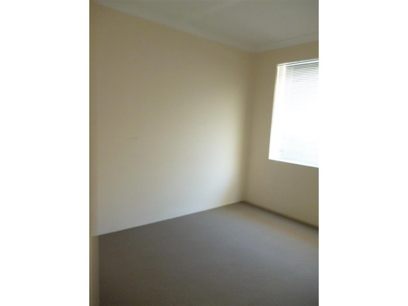 24 Illyarrie  Ave, Falcon WA 6210