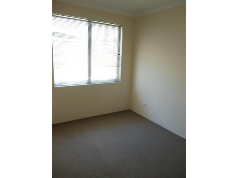 24 Illyarrie  Ave, Falcon WA 6210