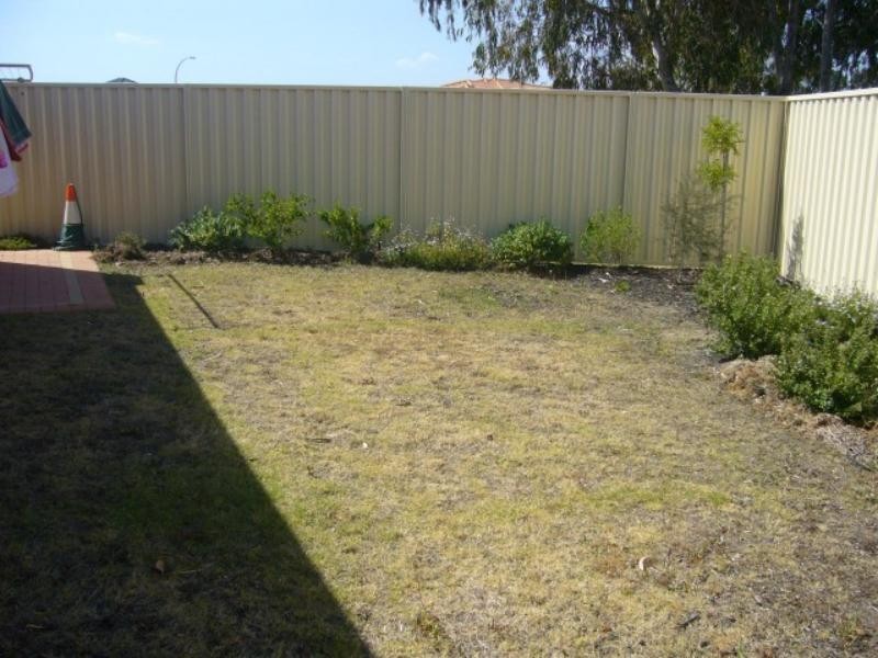 41 Isaba  Pkwy, Seville Grove WA 6112