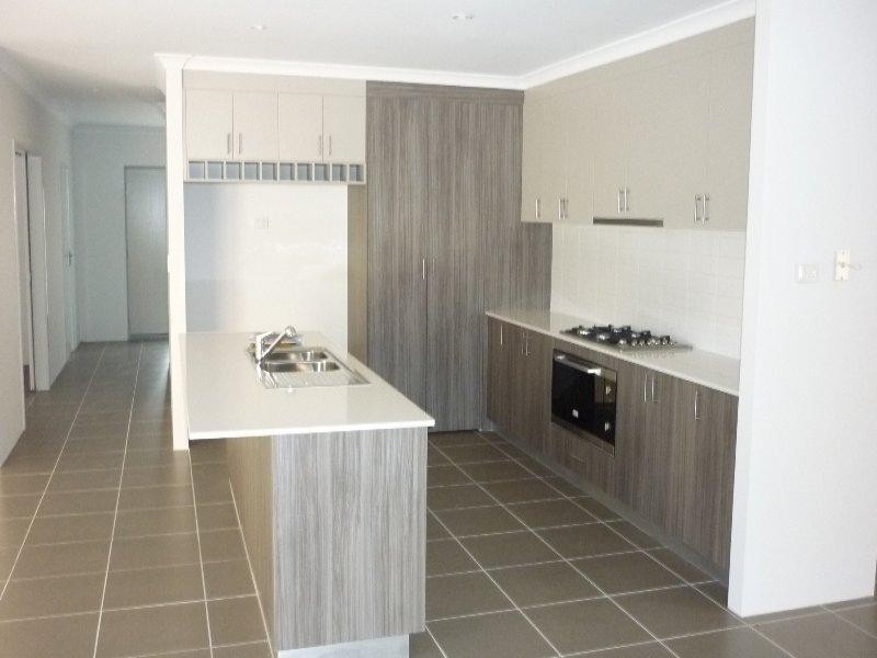 1 Danti Lnk, Darch WA 6065