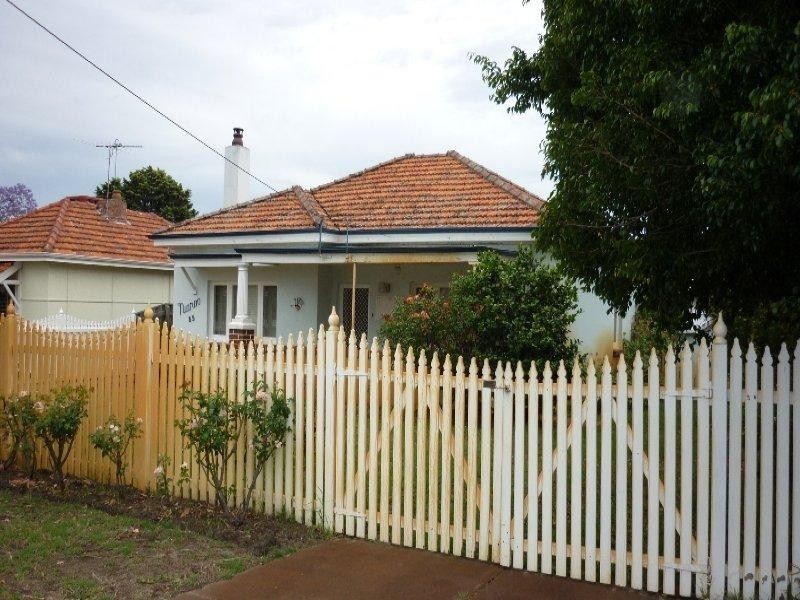 85 Milne  St, Bayswater WA 6053