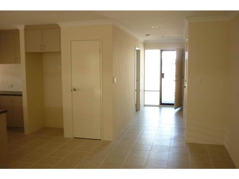 18 Illyarrie  Ave, Falcon WA 6210