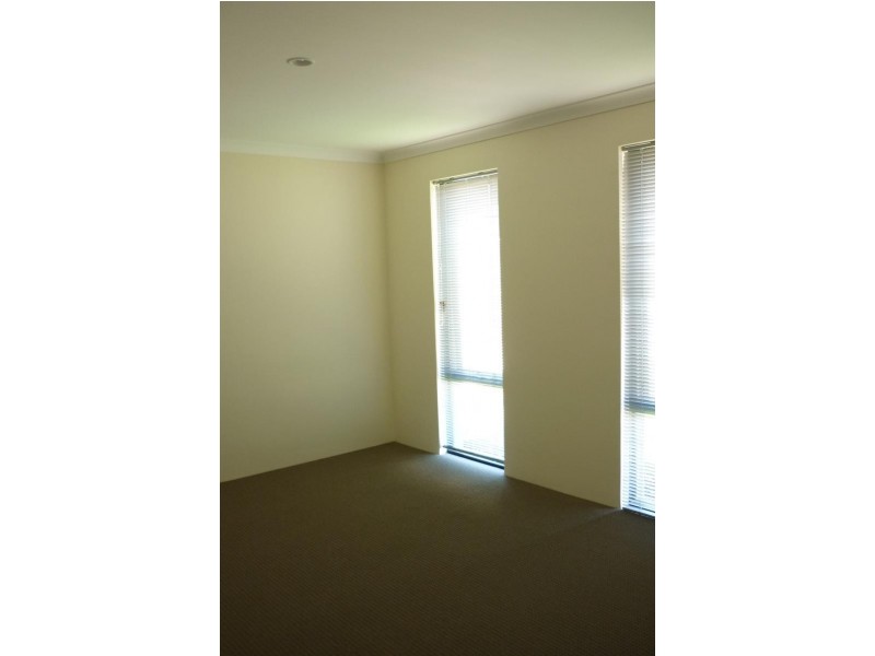 18 Illyarrie  Ave, Falcon WA 6210