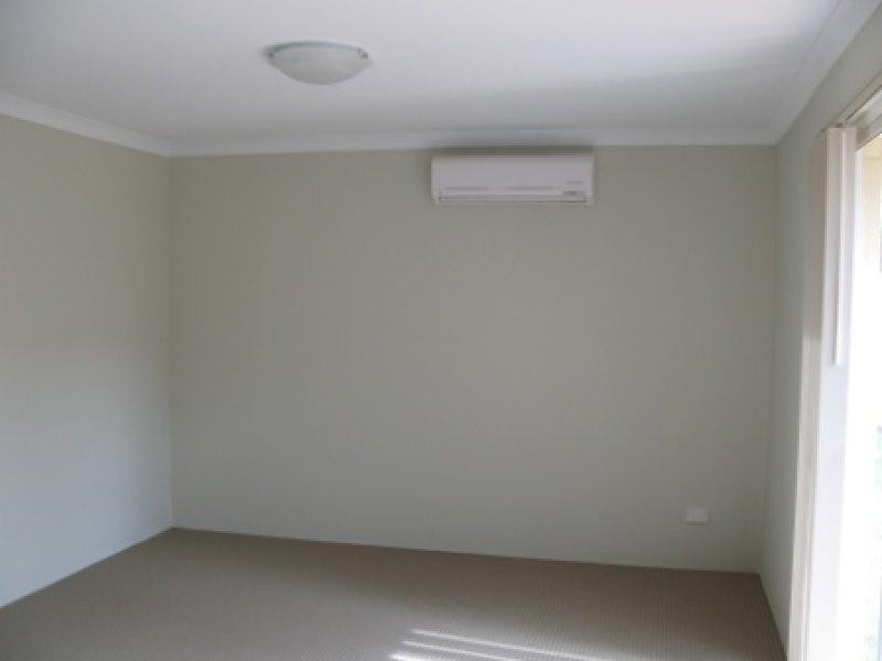 45 Jedburgh  Loop, Sinagra WA 6065
