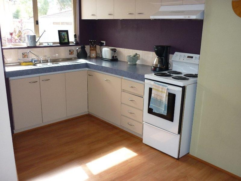 2 Iris  Pl, Yangebup WA 6164