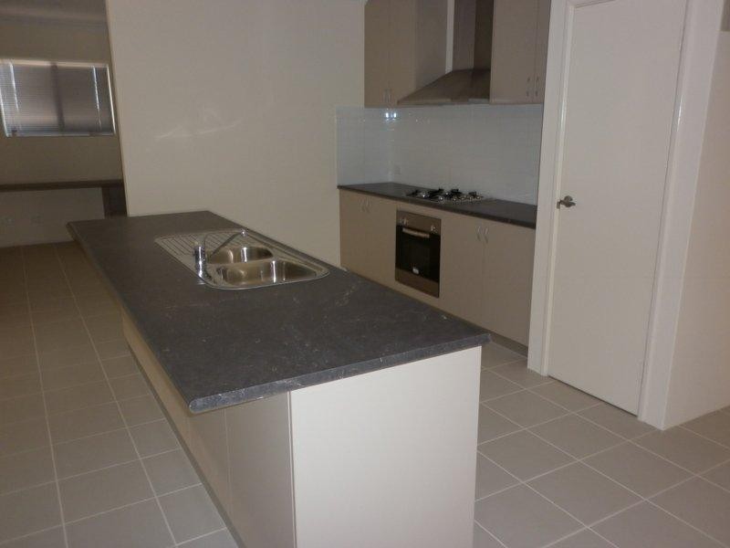 6 Saunton Way Way, Butler WA 6036