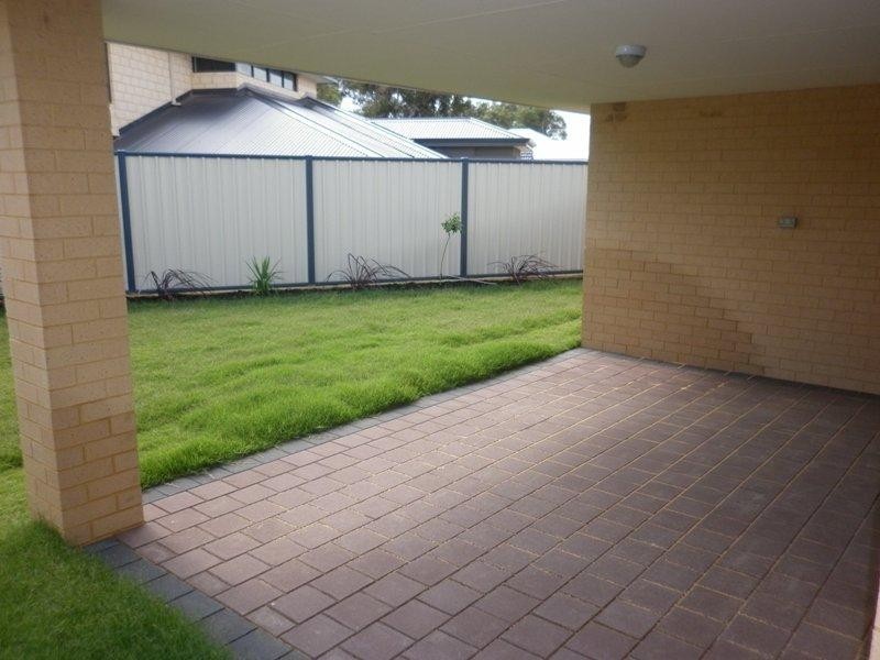 1 Hillside  Fawy, Meadow Springs WA 6210