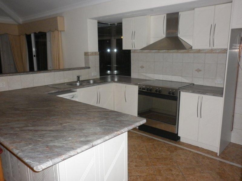 9 Debneys  Lane, Landsdale WA 6065