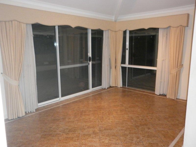 9 Debneys  Lane, Landsdale WA 6065