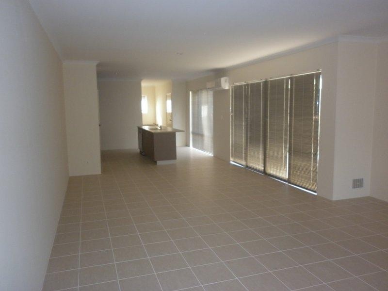 53 Rathkeale Boulevard Bvd, Ridgewood WA 6030