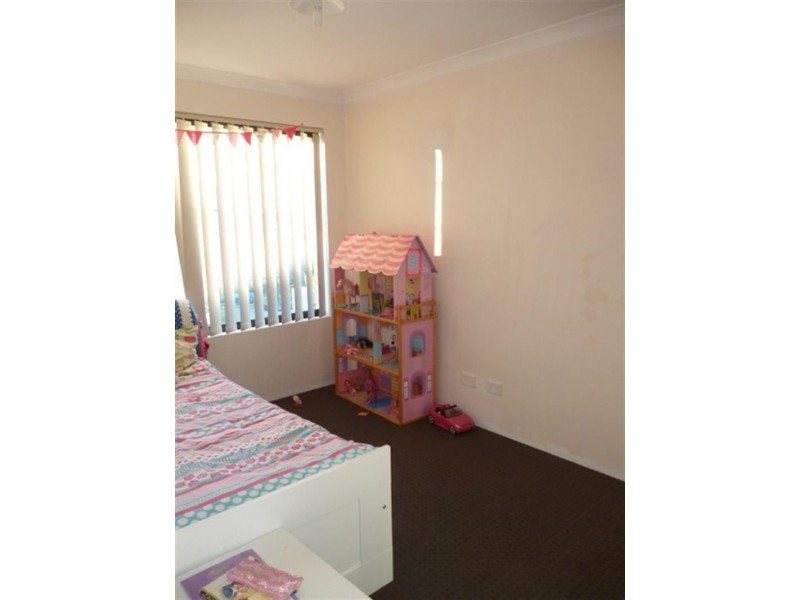 1 Gemina  Way, Wattle Grove WA 6107