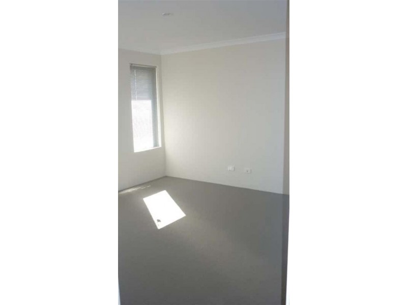 35 Geographe Bay Pass, Secret Harbour WA 6173