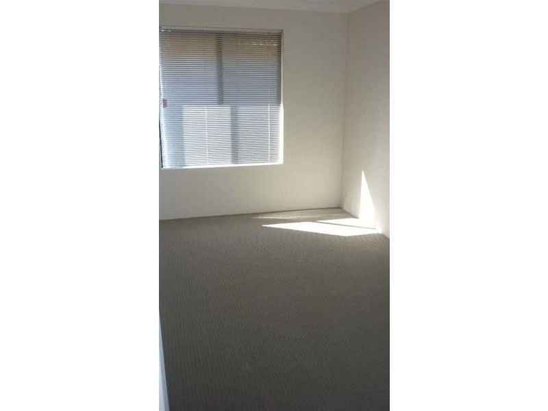 35 Geographe Bay Pass, Secret Harbour WA 6173