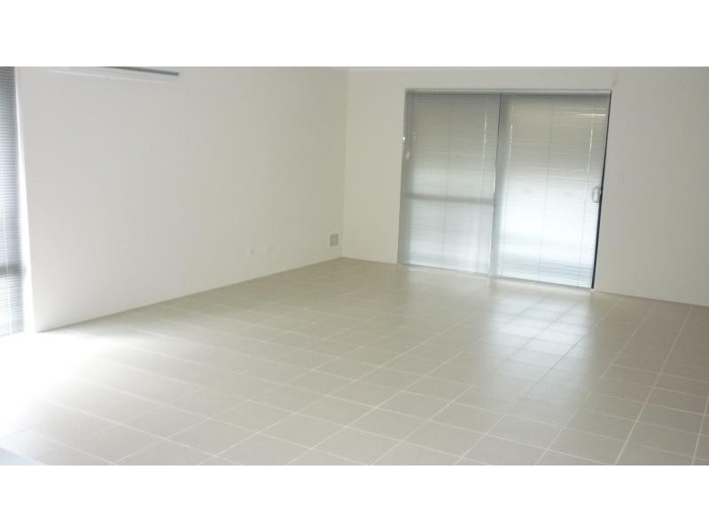 35 Geographe Bay Pass, Secret Harbour WA 6173