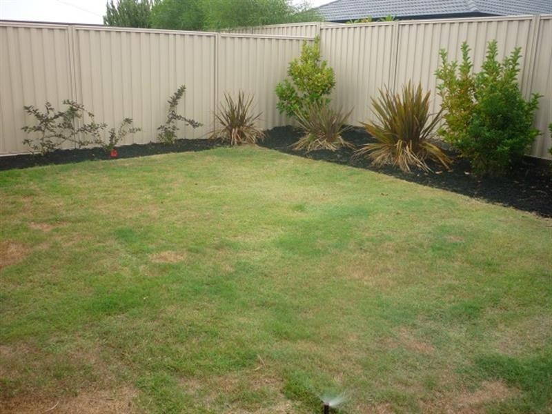 35 Geographe Bay Pass, Secret Harbour WA 6173