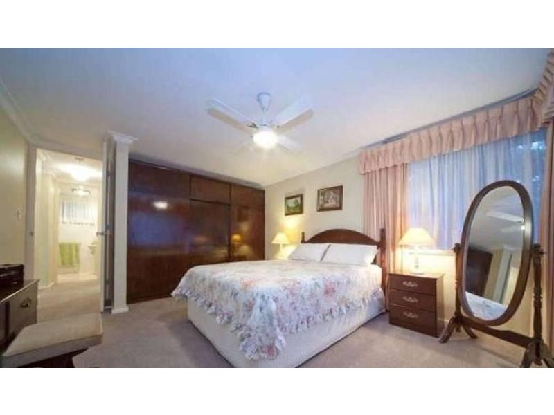 6 Oyster Ct, Craigie WA 6025