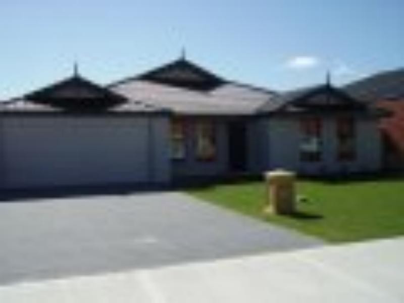73 Gateway Bvd, Canning Vale WA 6155