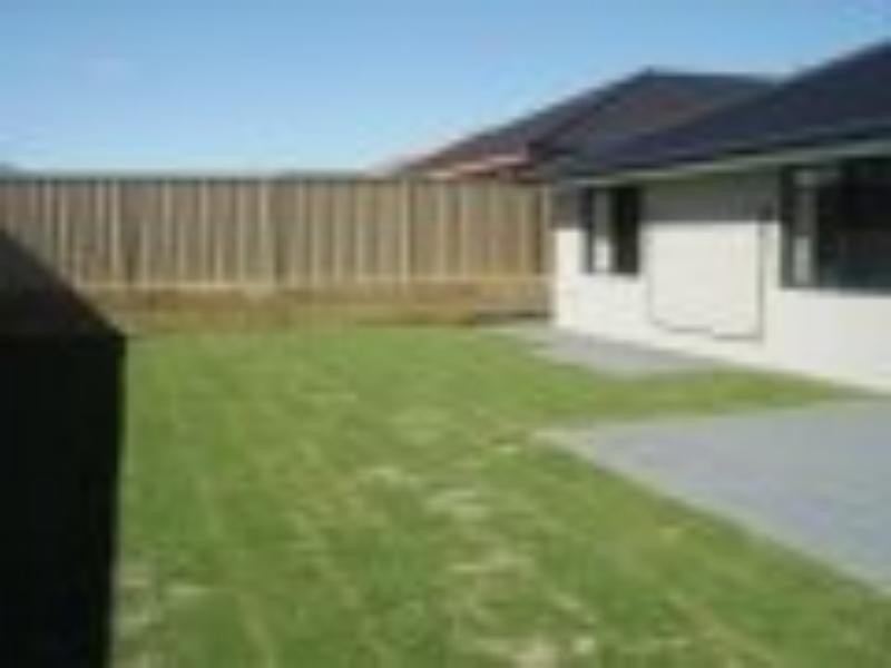73 Gateway Bvd, Canning Vale WA 6155