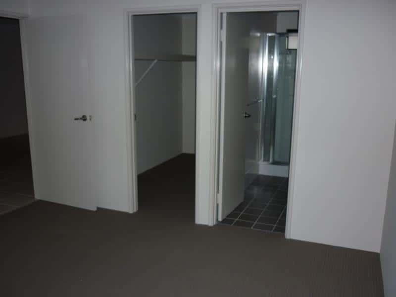 8 Kimba Pass, Ellenbrook WA 6069