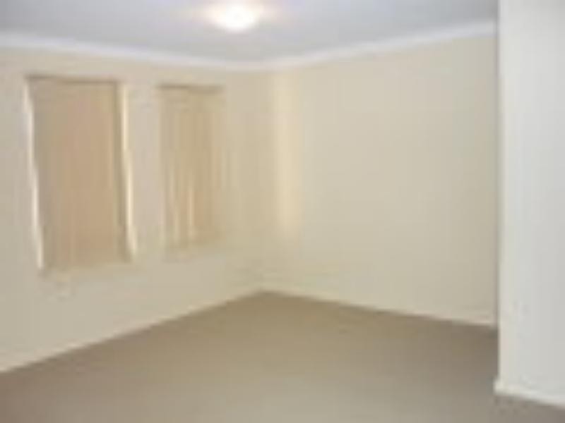 7 Birchgrove Way, Pearsall WA 6065