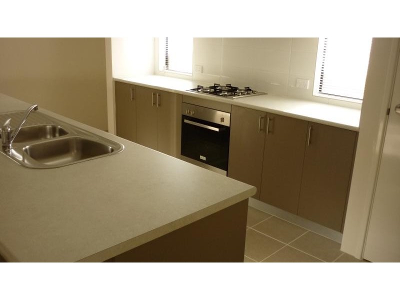 25  Bramshaw  St, Meadow Springs WA 6210