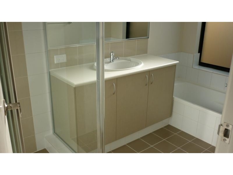 25  Bramshaw  St, Meadow Springs WA 6210